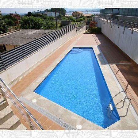 Residencial Cabodeiro Apartment Isla de Arosa Bagian luar foto