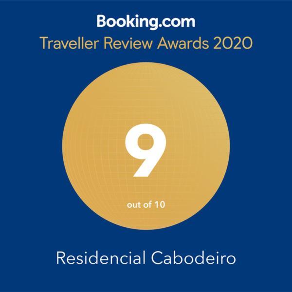 Residencial Cabodeiro Apartment Isla de Arosa Bagian luar foto